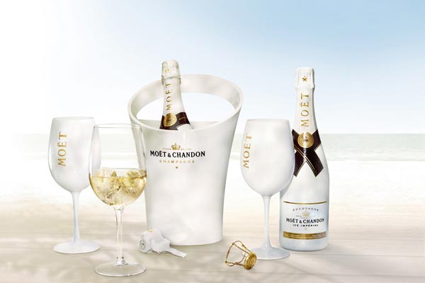 Champagne_Moet-et-Chandon-Ice-Imperial
